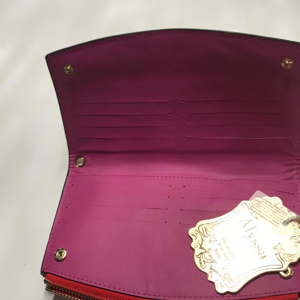 Alyssa cutch wallet - Picture 2 of 2